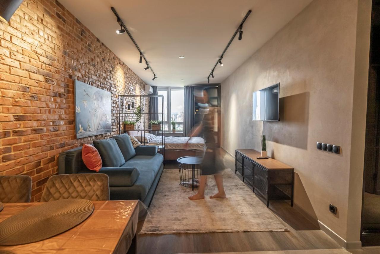 Slavutich Ecoloft Studios Kyiv Exterior photo